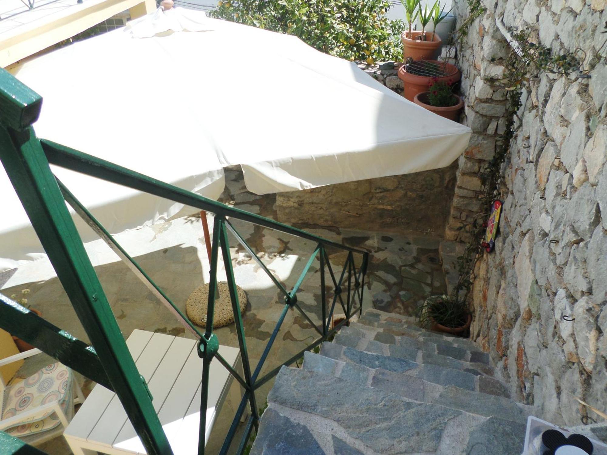 In The Heart Of Hydra Βίλα Εξωτερικό φωτογραφία